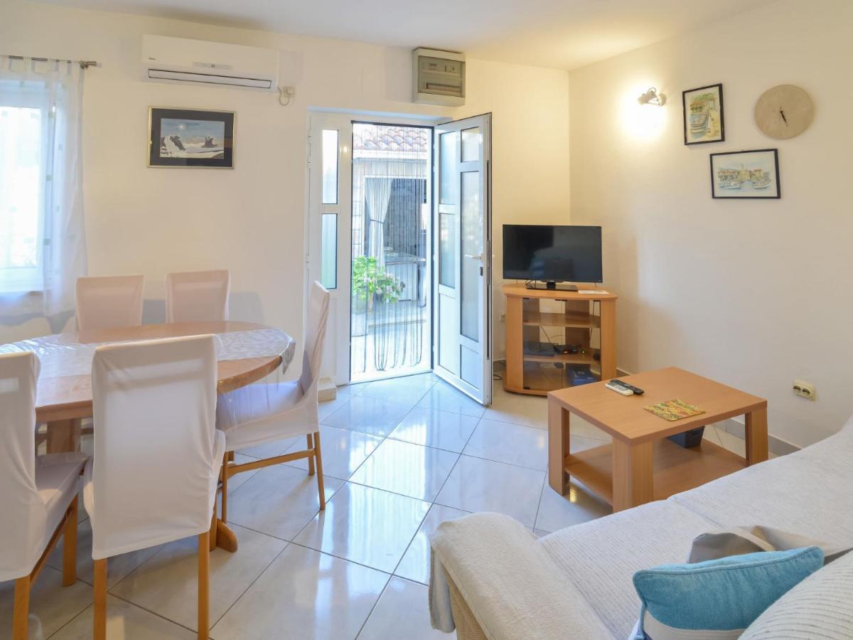 סופטאר Apartment Ana - Brc100 By Interhome מראה חיצוני תמונה