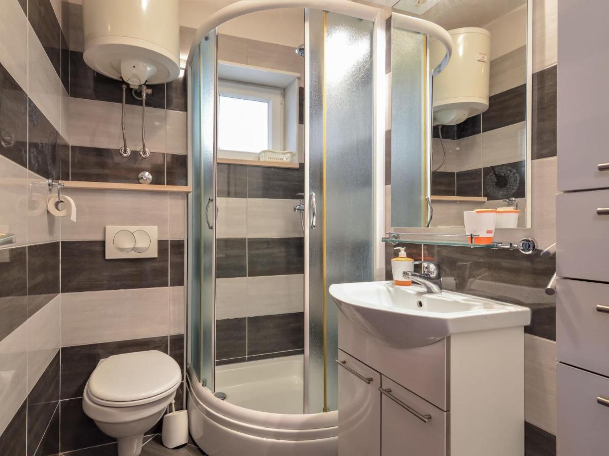 סופטאר Apartment Ana - Brc100 By Interhome מראה חיצוני תמונה