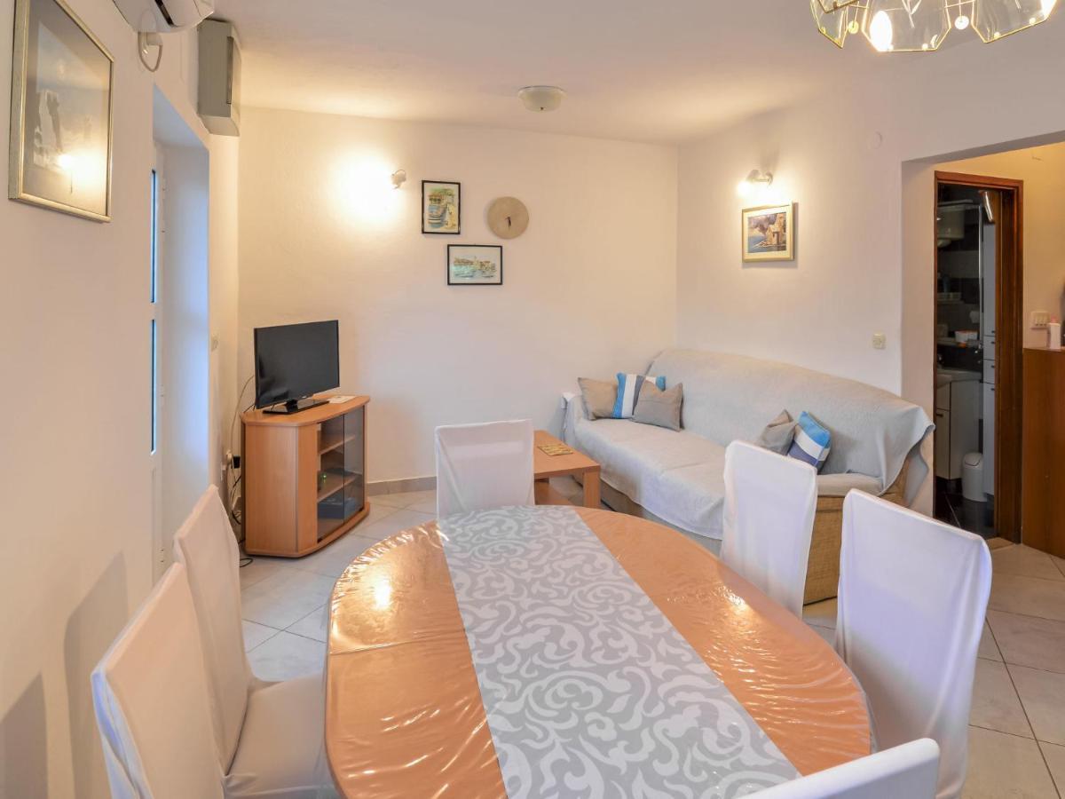 סופטאר Apartment Ana - Brc100 By Interhome מראה חיצוני תמונה